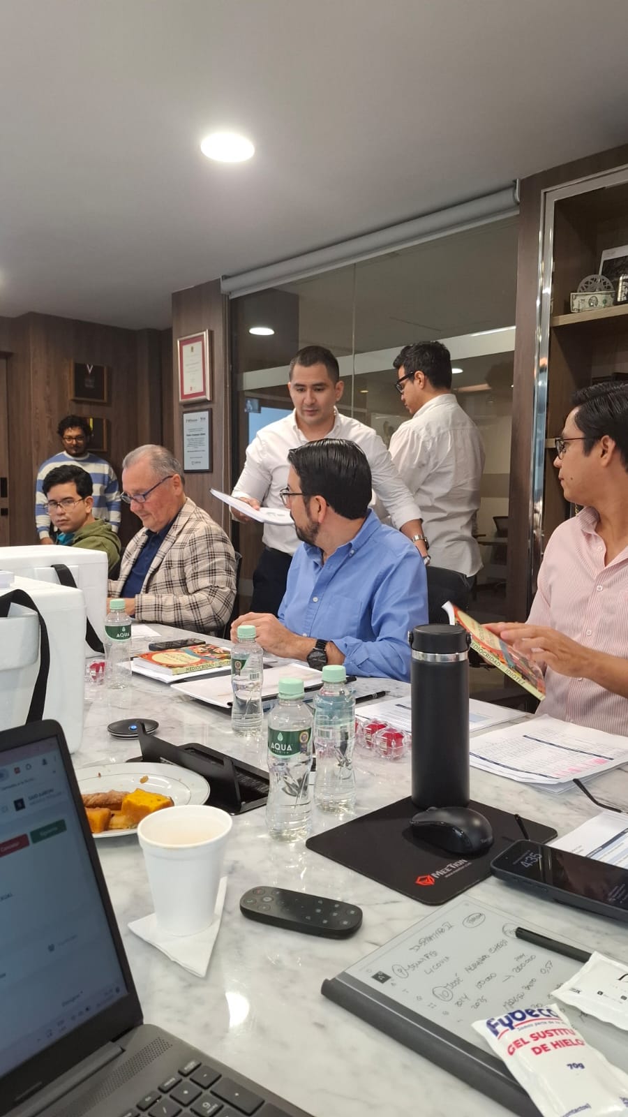 Presentación de Omedso durante una reunión de trabajo